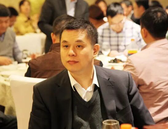 仟億達董事長(cháng)鄭兩斌